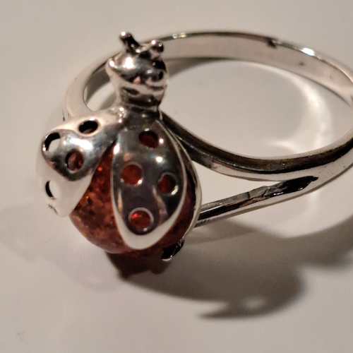 Click to view detail for HW-535 Ring, Lady Bug, Dark Amber $41